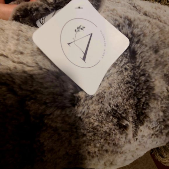 CAF frosted whispy minky - Picture 2 of 3